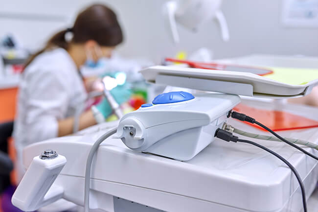 負担の少ない型取り 口腔内スキャナー導入