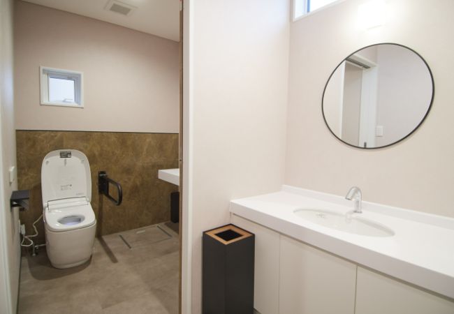 パウダールーム・お手洗い