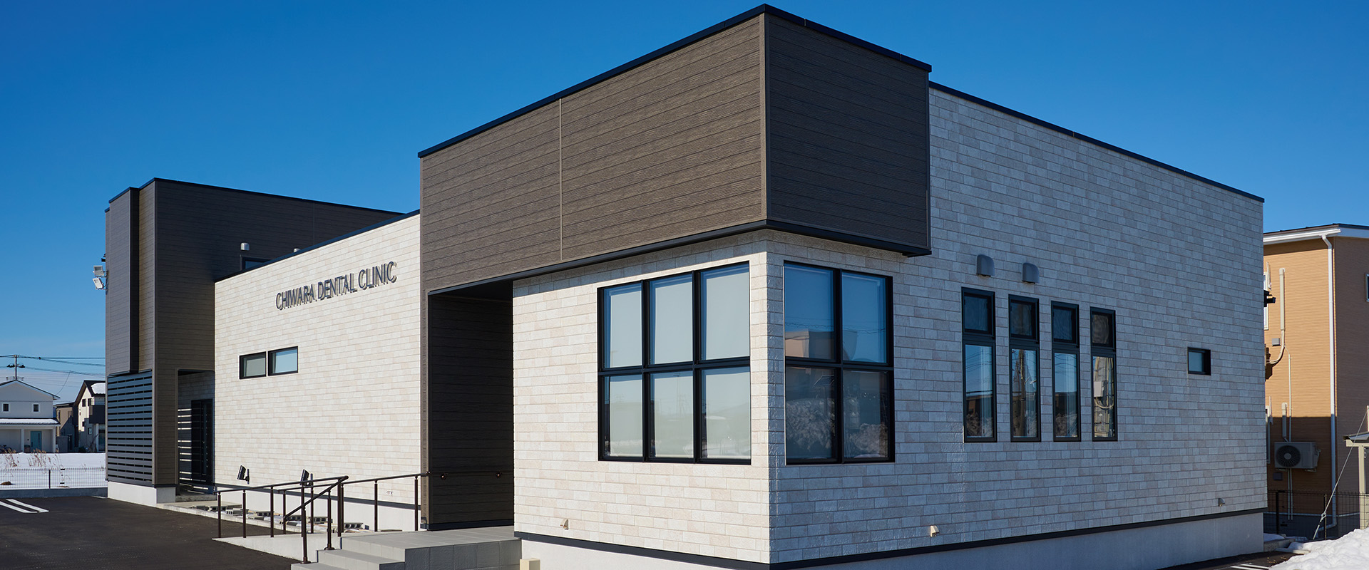 メインビジュアル02